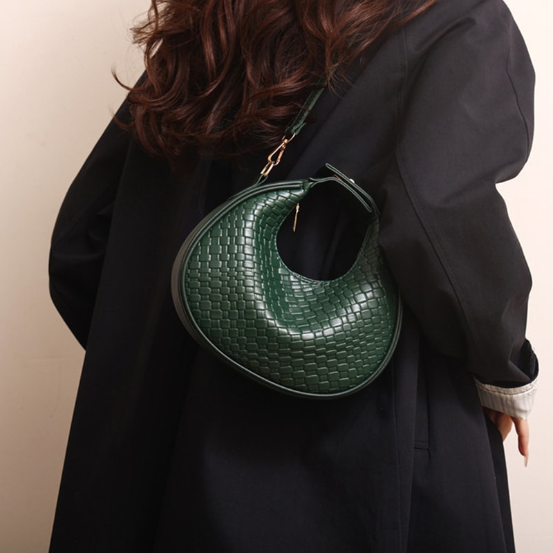 Elegant Woven Hobo Shoulder Bag Minimalist Womens Shoulder Bag For Everyday Style 5