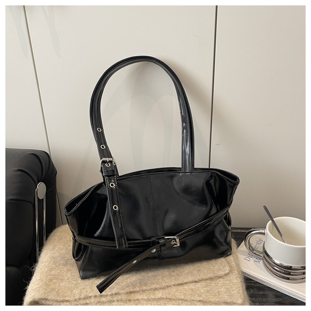 Large Capacity Tote Bag for Women Vintage Shoulder Commuter Handbag