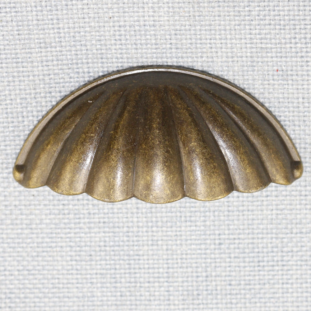 Antique Brass Shell Drawer Pulls Vintage Cabinet Knobs For Furniture Upgrade 2
