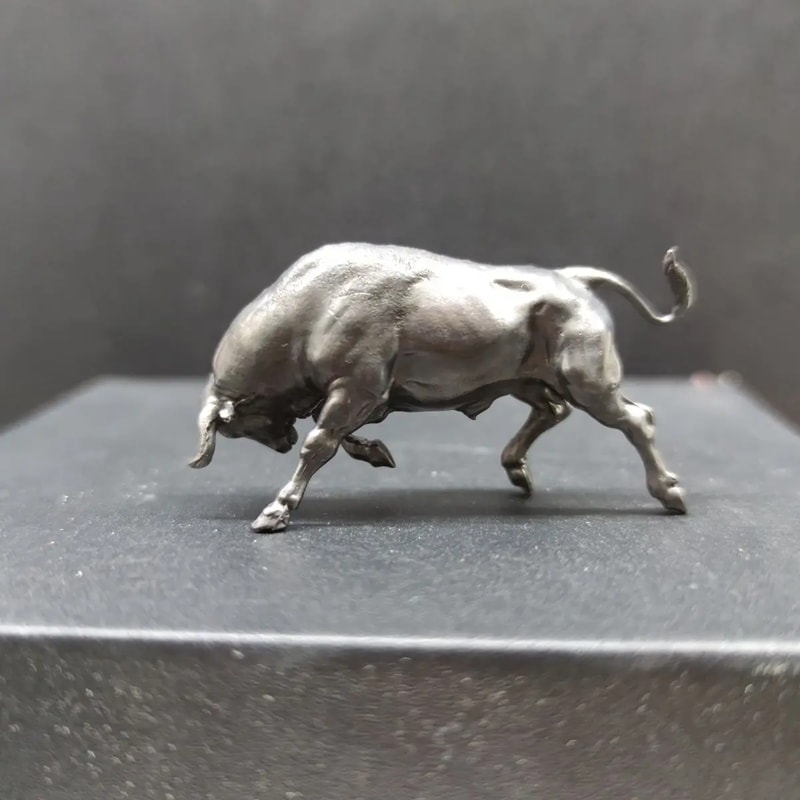 Pure Copper Lucky Bull Figurine Mini Wall Street Bull Statue Decor for Wealth & Success