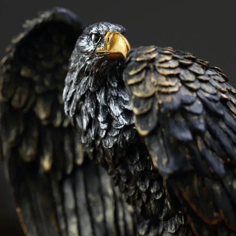 Majestic Eagle Statue Resin Desk Decor For Home Office Symbol Of Power And Freedom 3