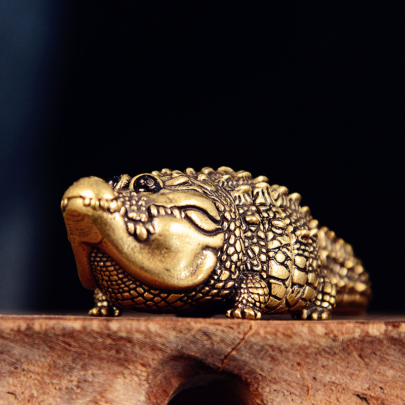 Vintage Brass Alligator Figurine Lucky Desk Ornament Animal Statue Decor 0