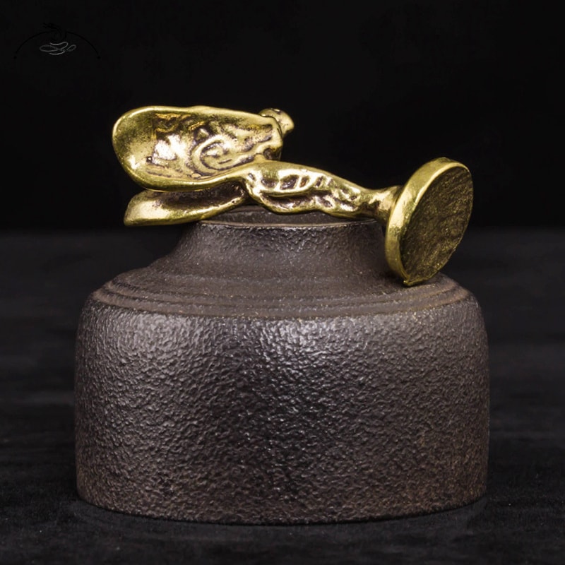 Vintage Copper Figurine Mini Trophy Statue Desk Decor Sculpture 2