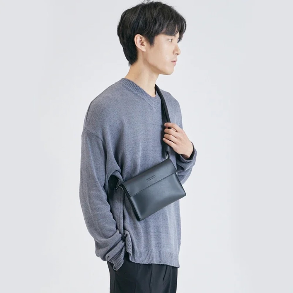 Men Crossbody Bag PU Leather Slim Shoulder Messenger for Everyday Carry
