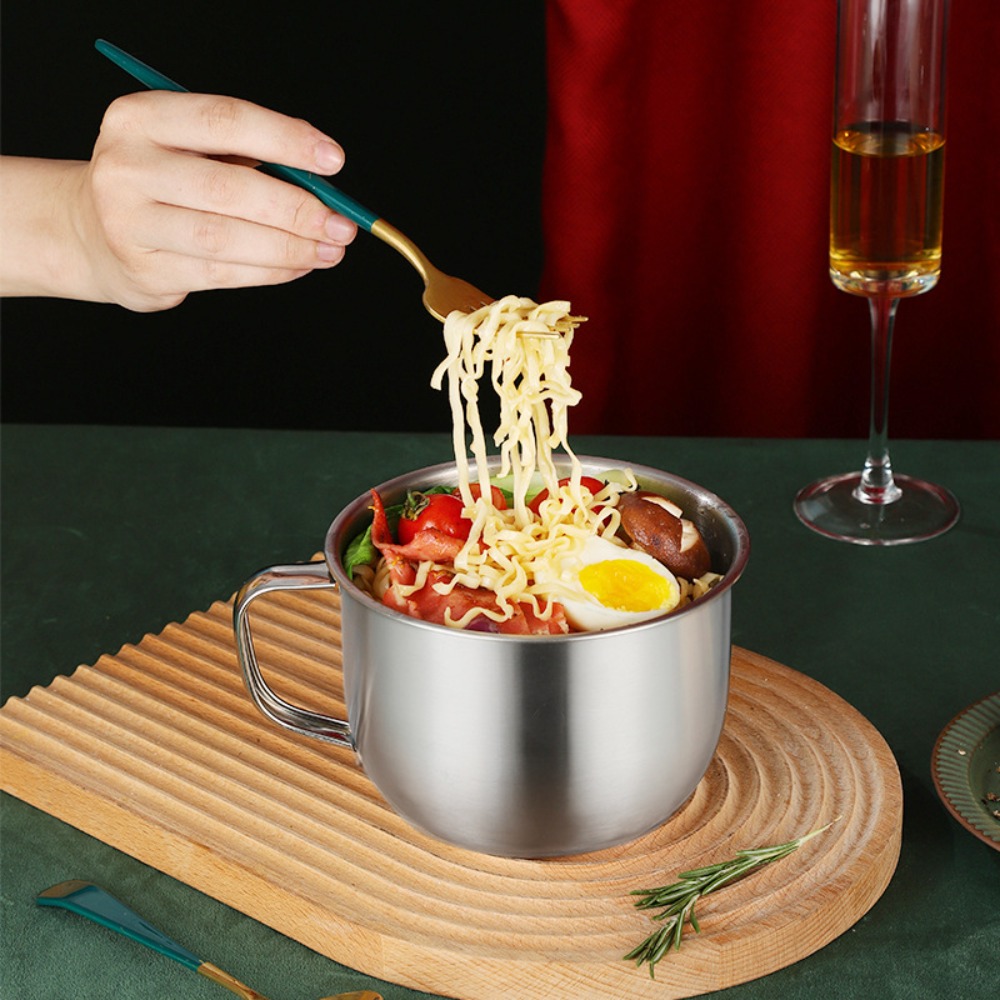 Stainless Steel Ramen Bowl With Lid Large Capacity Leak Proof Soup Container 1