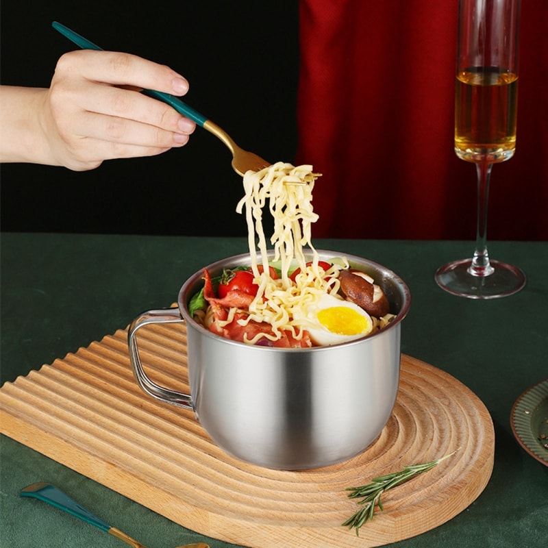 Stainless Steel Ramen Bowl With Lid Large Capacity Leak Proof Soup Container 1