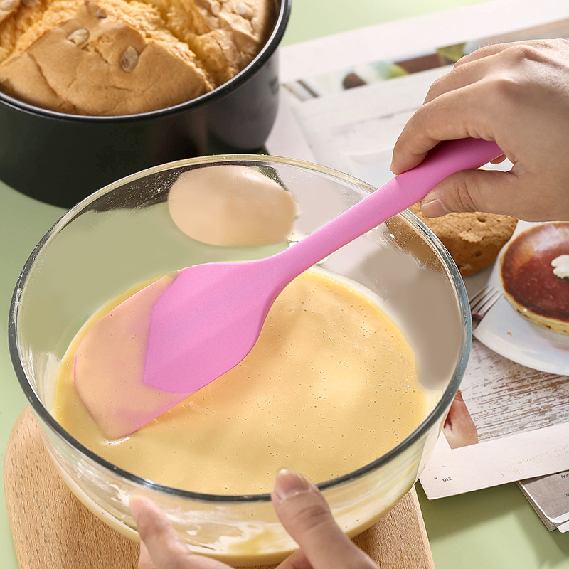 Heat Resistant Silicone Spatula & Cake Scraper for Baking