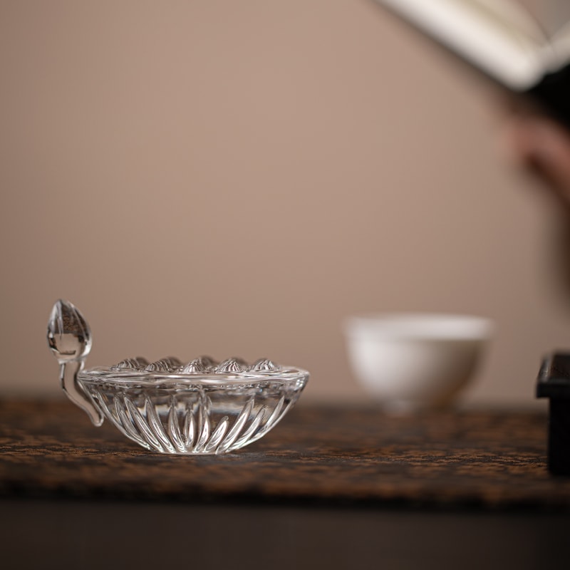 Transparent Glass Lotus Cover Holder For Tea Ceremony HeatResistant Teapot Accessory 2