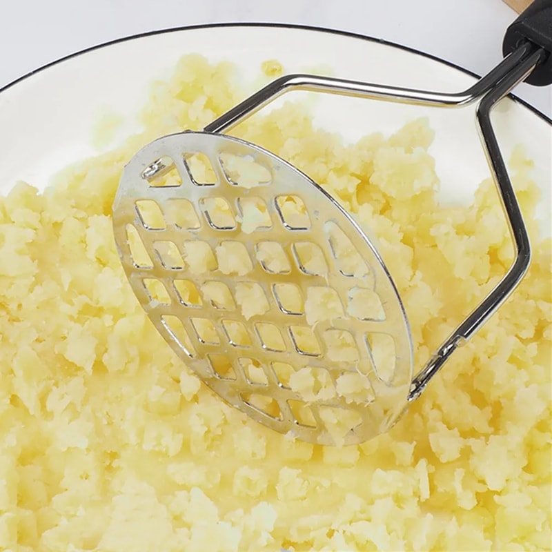 Stainless Steel Potato Masher And Vegetable Press Kitchen Tool 2