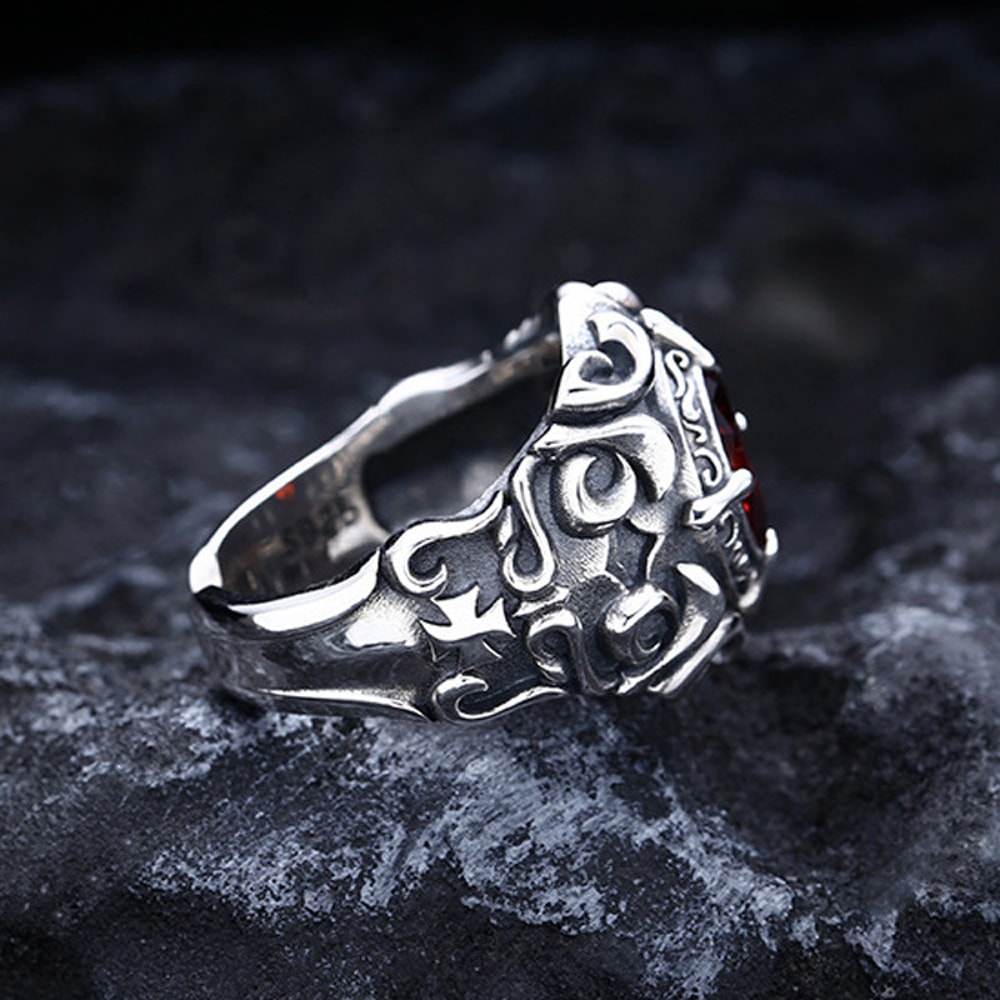 Crimson Heart Gothic Vine Ring Vintage Open Punk Jewelry
