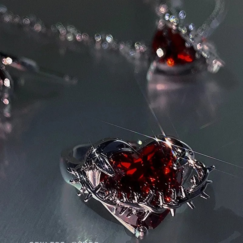 Vintage Gothic Red Heart Zirconia Adjustable Ring for Women