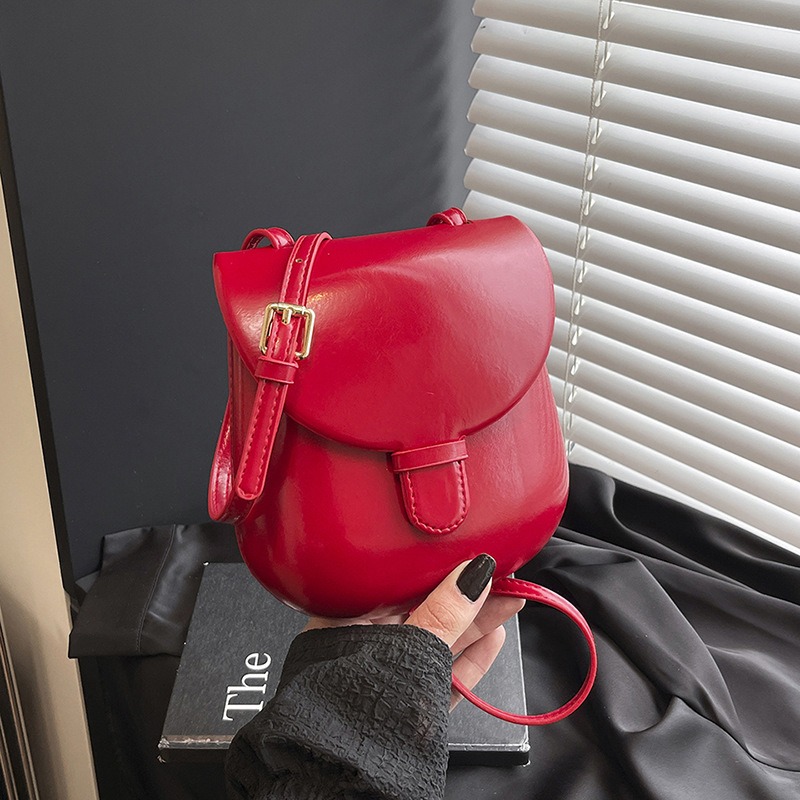 Retro Luxe Crossbody Bag for Women Soft PU Leather Saddle Shoulder Purse