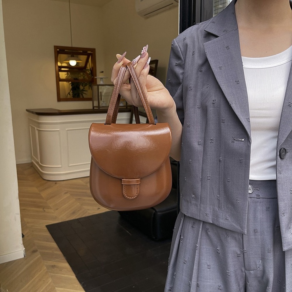 Retro Luxe Crossbody Bag for Women Soft PU Leather Saddle Shoulder Purse