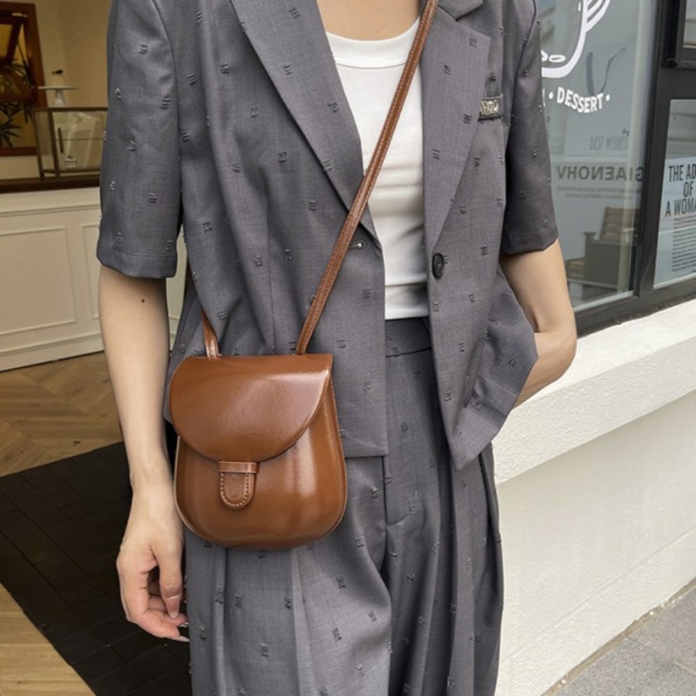 Retro Luxe Crossbody Bag for Women Soft PU Leather Saddle Shoulder Purse
