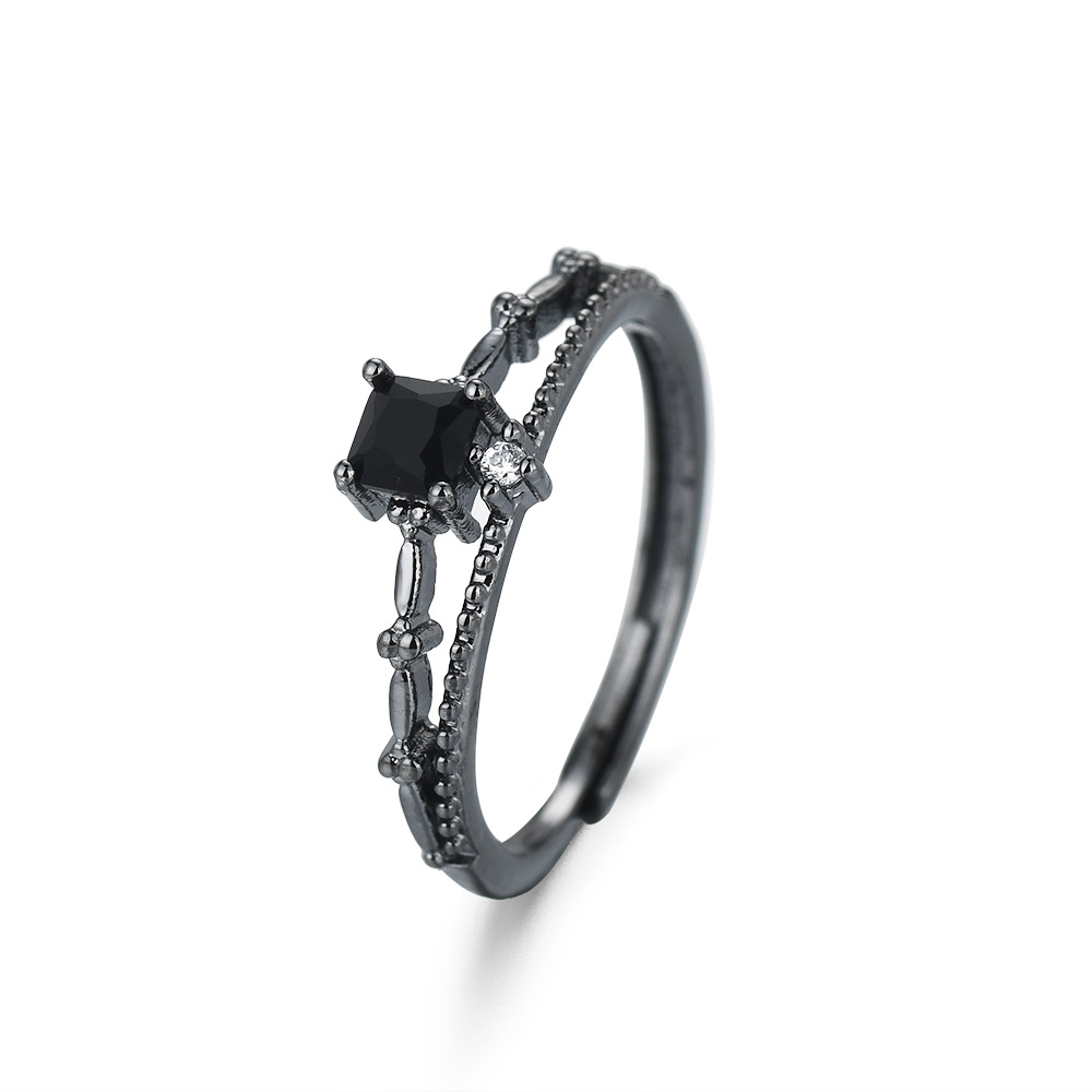 Love and Deepspace Sylus Black Zircon Ring – Elegant Silver Anime Couple Ring