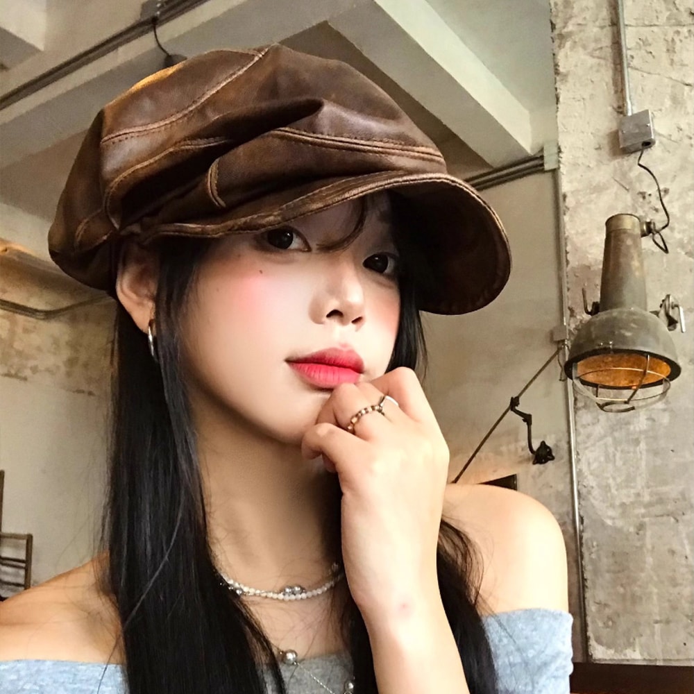 Vintage PU Leather Beret For Women Retro British Newsboy Baker Boy Cap 2