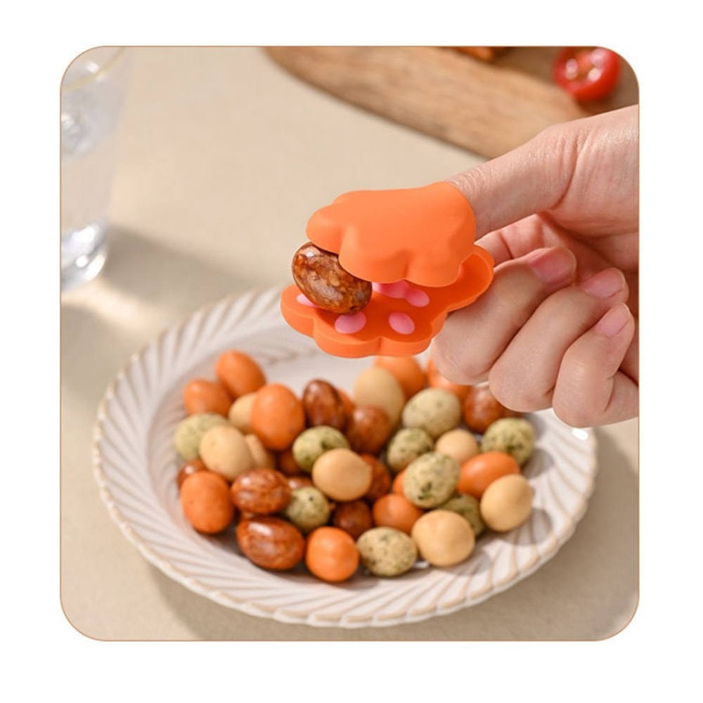 Cat Claw Silicone Food Tongs Heat Resistant Snack Clips for Kitchen Cooking
