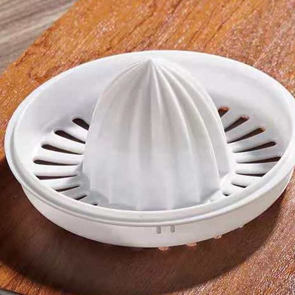 Portable Citrus Press Mini Juicer Manual Lemon Squeezer 2