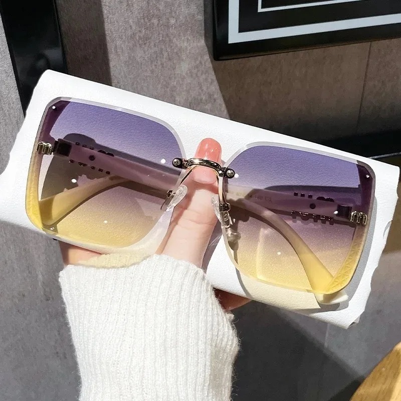 Luxe Retro Square Sunglasses for Women Vintage Driving Shades