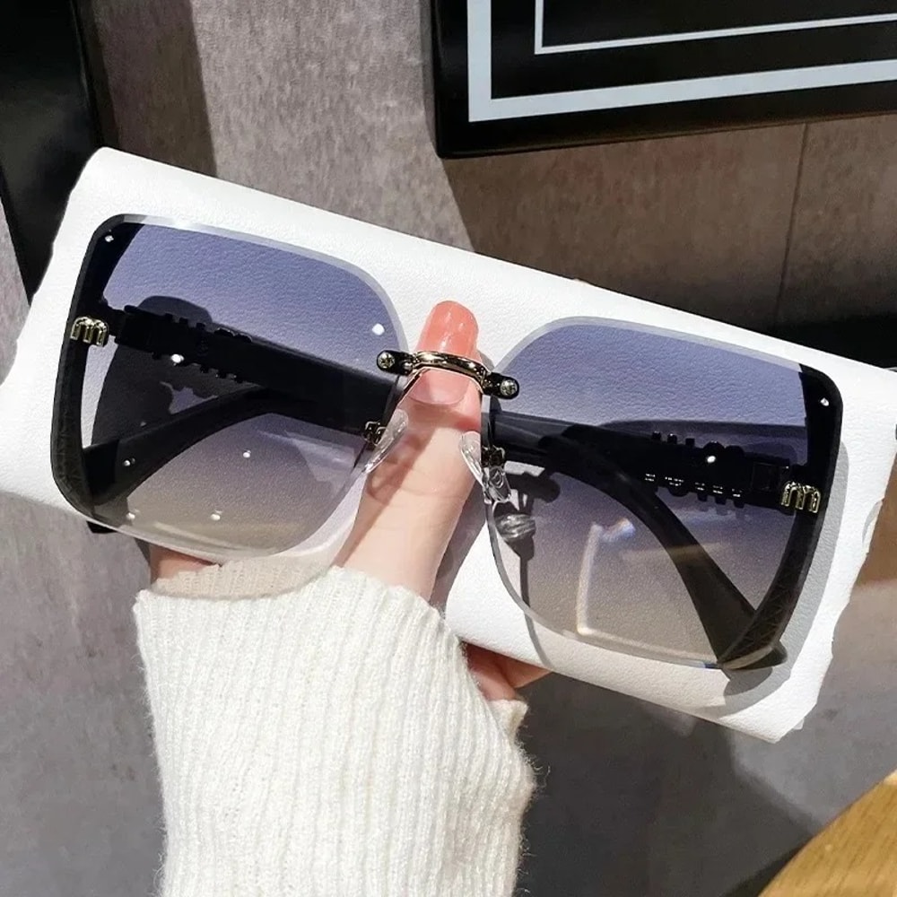 Luxe Retro Square Sunglasses for Women Vintage Driving Shades
