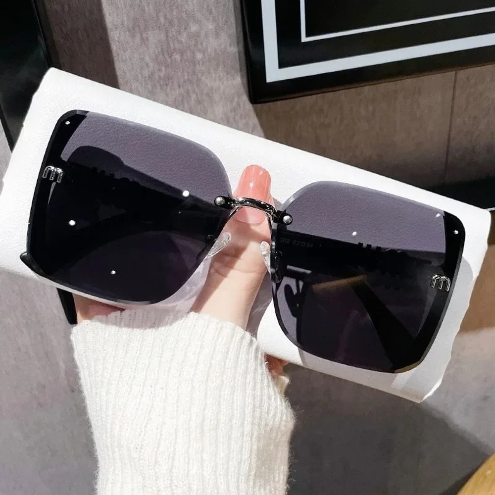 Luxe Retro Square Sunglasses for Women Vintage Driving Shades