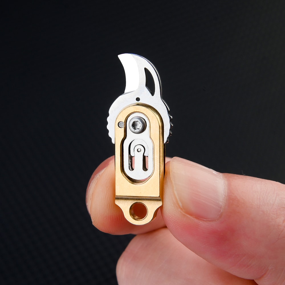 Brass Mini Keychain Folding Knife – Portable Outdoor & Camping Tool