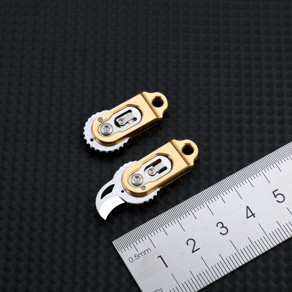 Brass Mini Keychain Folding Knife – Portable Outdoor & Camping Tool