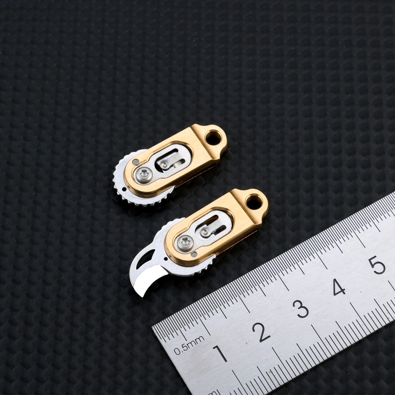 Brass Mini Keychain Folding Knife – Portable Outdoor & Camping Tool
