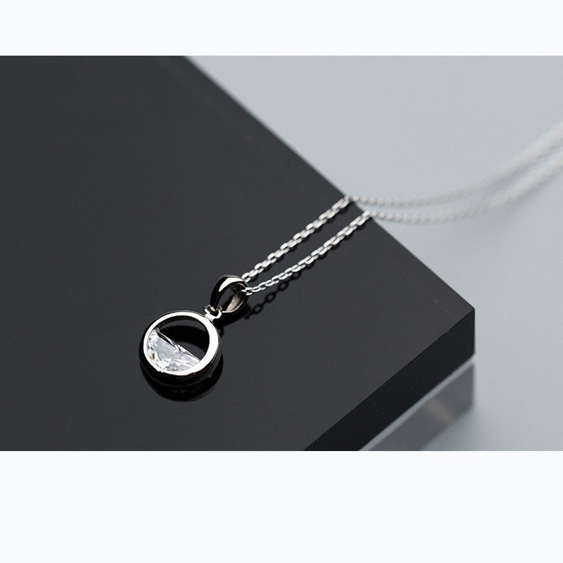 Silver Crystal Round Pendant Necklace For Women Minimalist Fine Jewelry 2