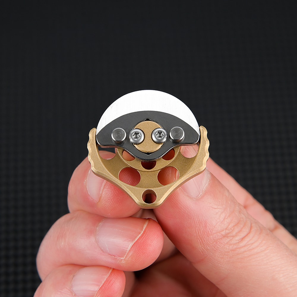Mini EDC Keychain Knife – Portable Brass Blade & Decompression Toy