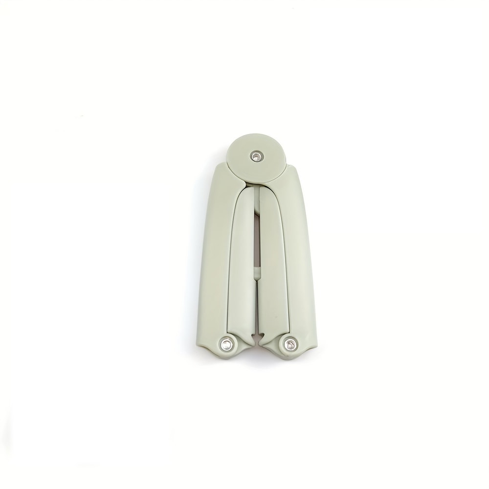 Portable Foldable Travel Hangers for Business Trips and Space Saving Drying
