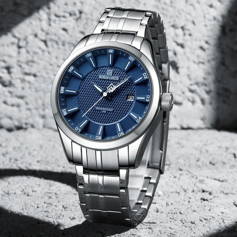 Luxury Quartz Watch For Men Stainless Steel Waterproof Business Wristwatch 1
