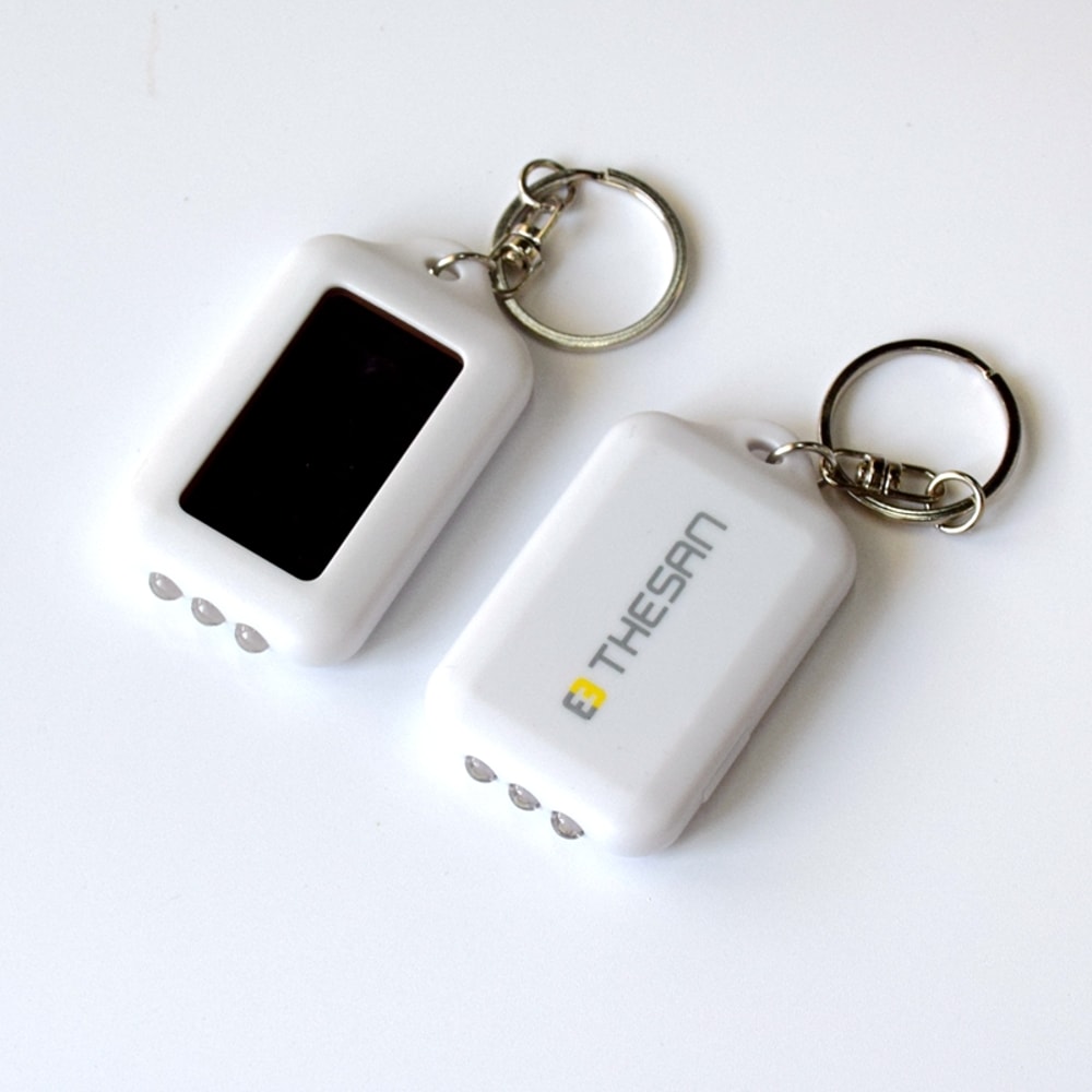 Solar Keychain Flashlight LED Mini Emergency Torch For Camping And Everyday Carry 0