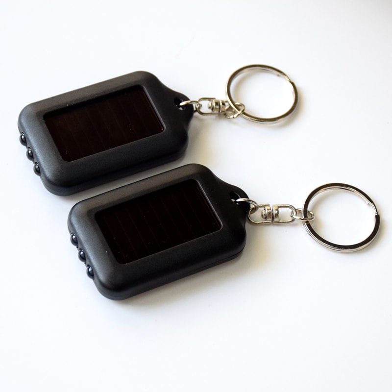 Solar Keychain Flashlight LED Mini Emergency Torch For Camping And Everyday Carry 8