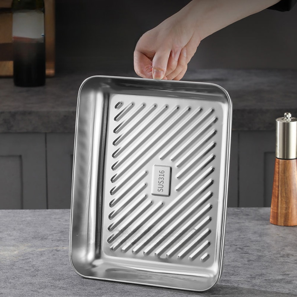 FreshLock Stainless Steel Food Storage Tray With Lid For Dumplings BBQ Picnic Serving 1
