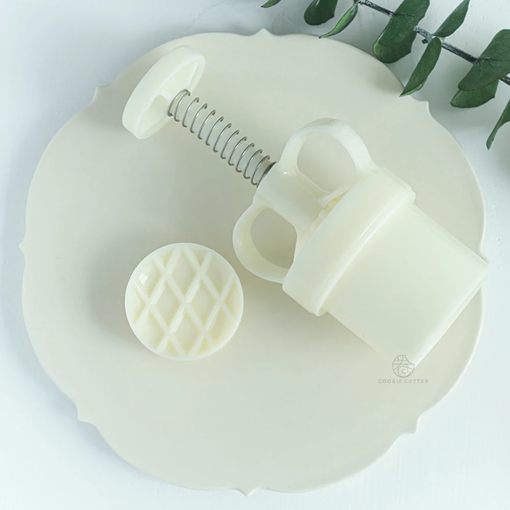 DIY Mooncake Mold Press with Pineapple & Diamond Pattern Stamps for Homemade Pastry Baking