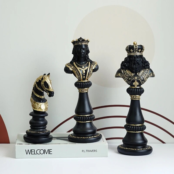 LLhASAAKAR-Resin-New-Chess-Living-Room-Decoration-Collection-Statue-of-King-Knight-Queen-Home-Office-Desktop.jpg