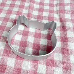 cat shape cookie cutter mold for easter baking diy
