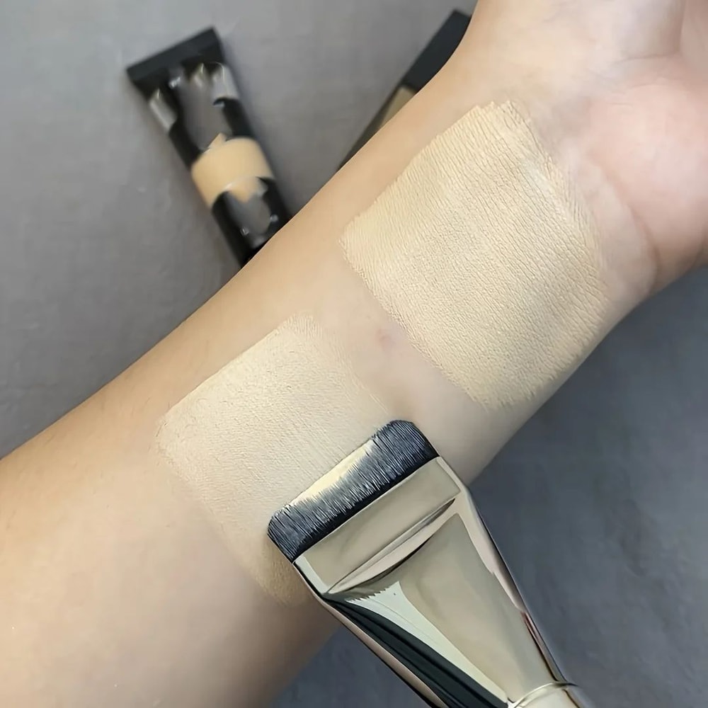 MultiUse UltraFine Hypoallergenic Nylon Bristle Oval Foundation Brush Ideal For Face Contouring Fl 2