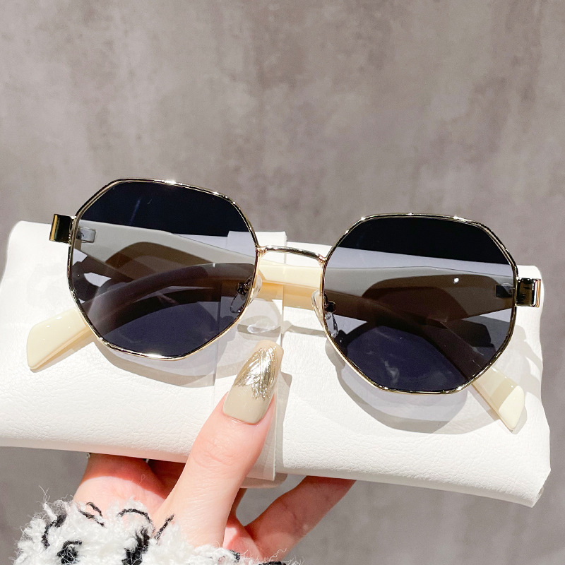 Retro Polygonal Sunglasses Luxury Metal Frame Designer Shades For Women Men 3