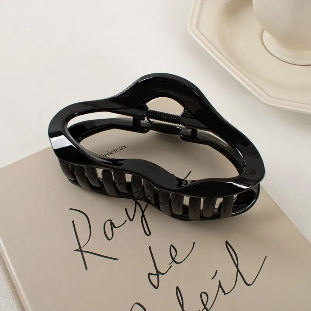 Irregular Hollow Out Hair Claws Clips For Women Girls Large Tortoiseshell Crab Hair Clamps Barrette 4