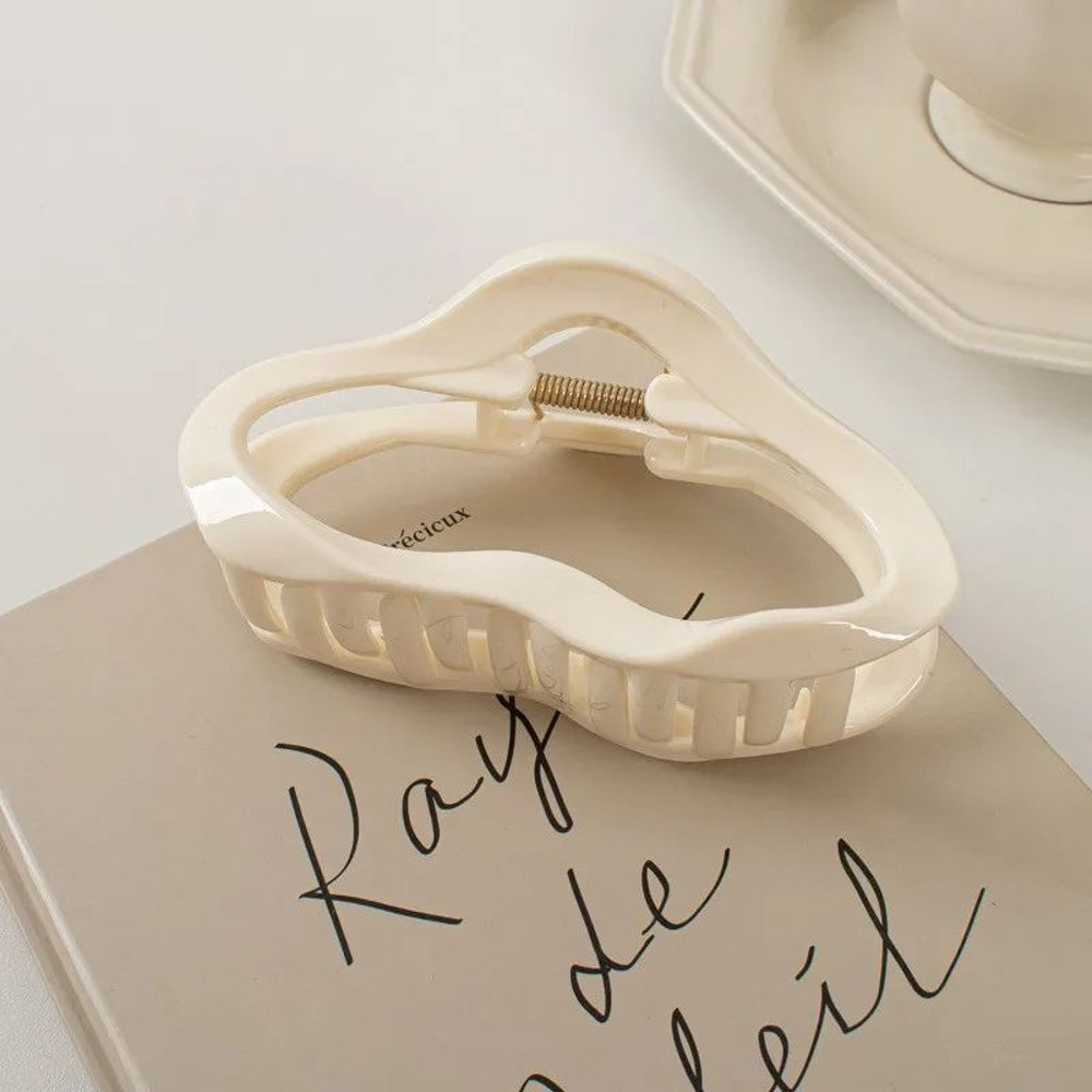 Irregular Hollow Out Hair Claws Clips For Women Girls Large Tortoiseshell Crab Hair Clamps Barrette 8