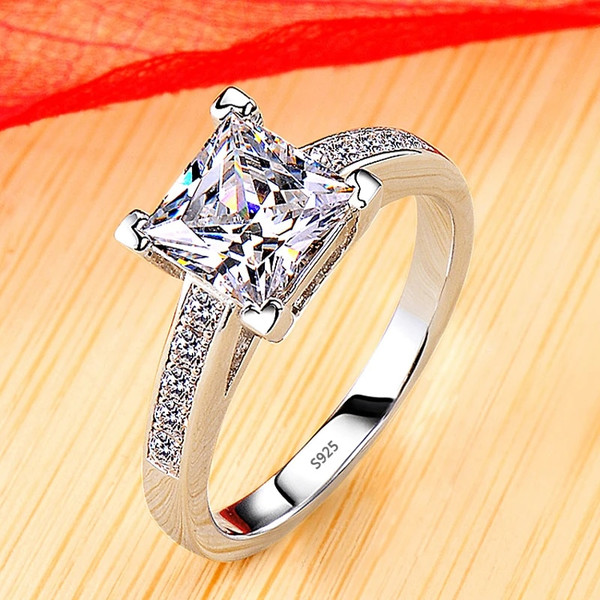yOy2Never-Fade-Luxury-Classic-18K-White-Gold-Color-Ring-Solitaire-2-Carat-Zirconia-Diamant-Wedding-Band.jpg