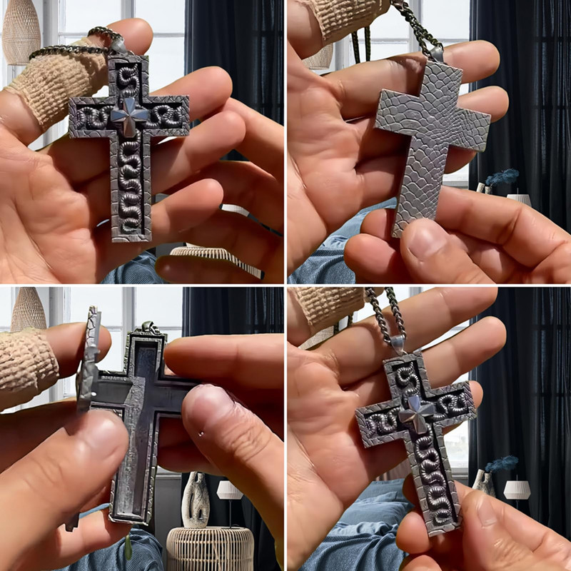 Cross Necklace with Secret Compartment – Vintage Old Cross Pendant for Hip Hop & Gothic Fashion