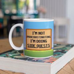 i m not procrastinating coffee mug: gamer gift with side quests nerd & retro gaming design