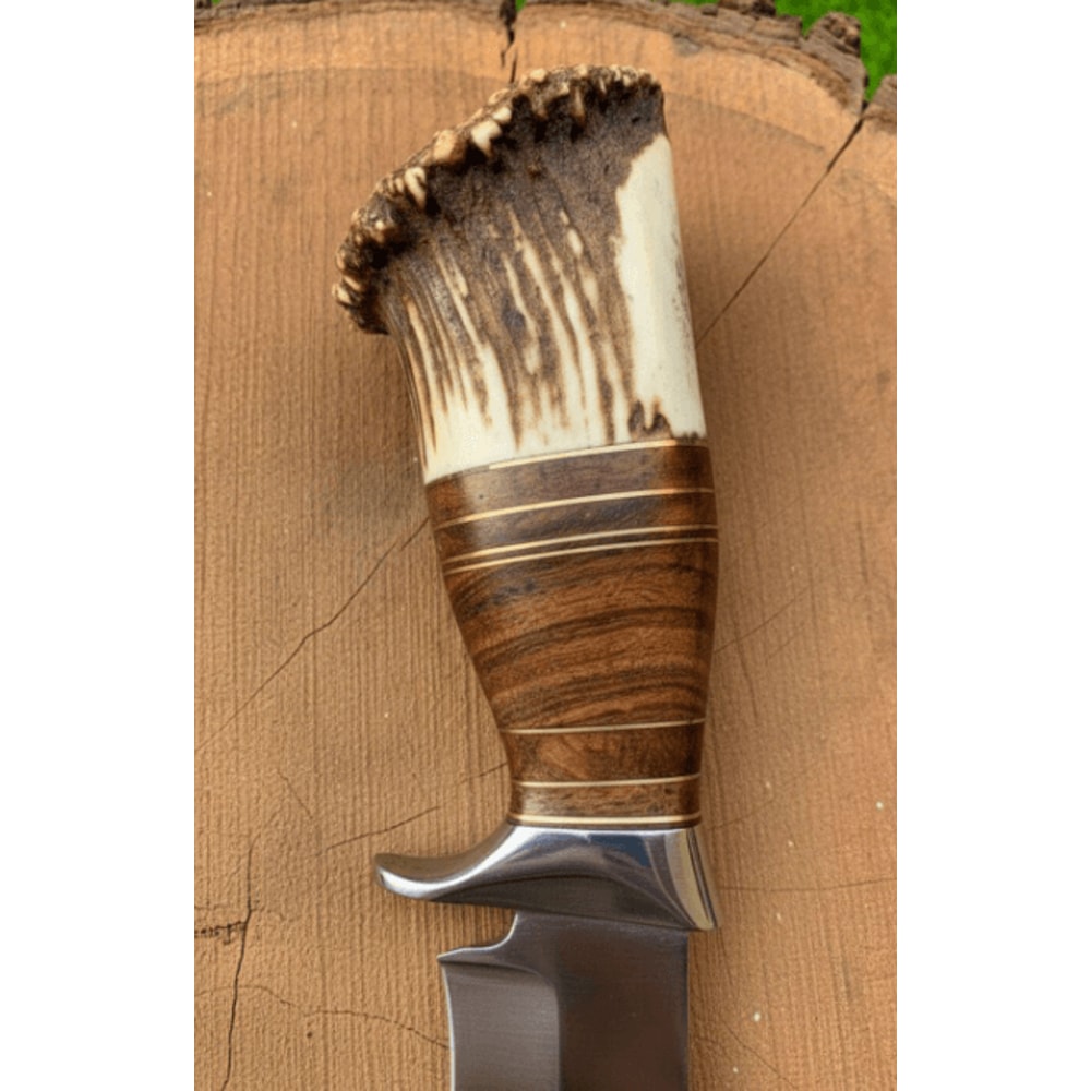 Buy now handmade Damascus steel hunting knife