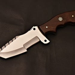 handmade tracker knife | d2 steel fixed blade with rosewood handle | practical gift occasions