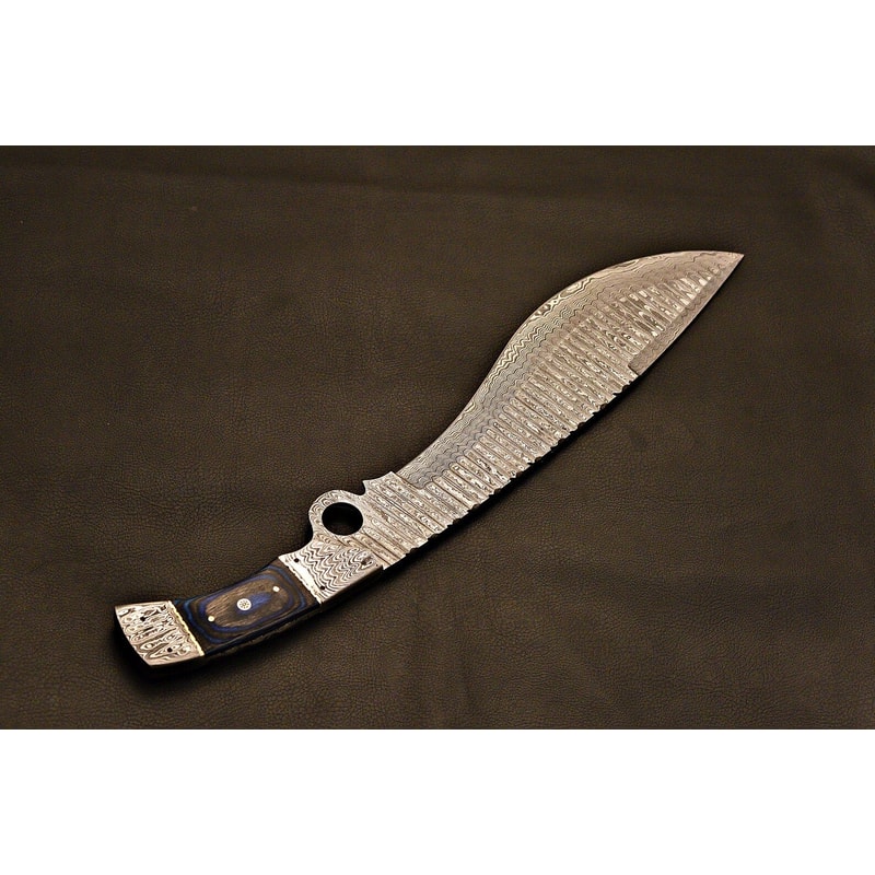 Handmade Damascus Bowie Knife Camping EDC Fixed Blade With Leather Sheath 1