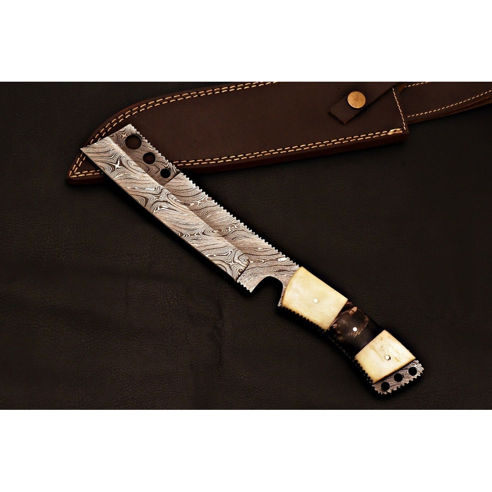 Premium Handmade Damascus Knife Outdoor Hunting Blade Birthday Presents 1