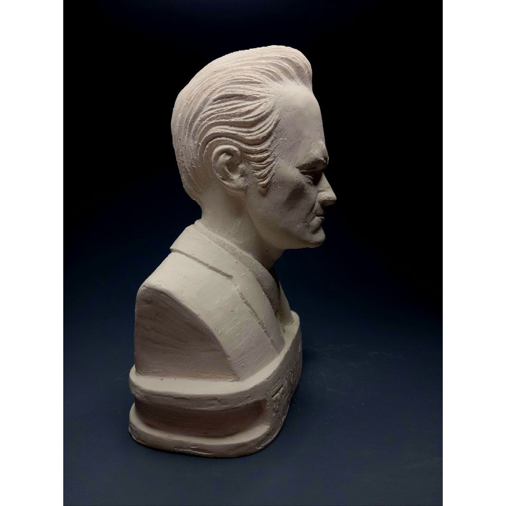 Quentin Tarantino Plaster Bust 3